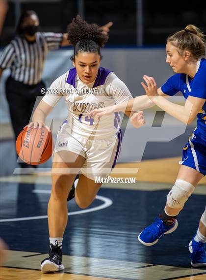 Thumbnail 1 in Lake Stevens @ Tahoma (Kings Showcase) photogallery.