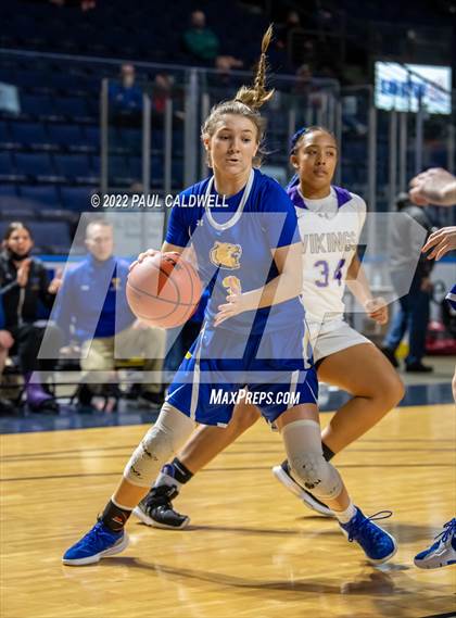 Thumbnail 2 in Lake Stevens @ Tahoma (Kings Showcase) photogallery.
