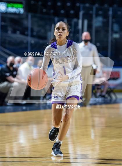 Thumbnail 2 in Lake Stevens @ Tahoma (Kings Showcase) photogallery.