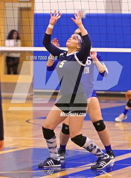 Thumbnail 1 in East Hampton vs. Hartford Magnet Trinity College Academy (CIAC Class S 1st Round) photogallery.