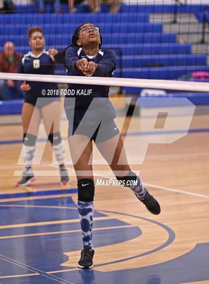 Thumbnail 2 in East Hampton vs. Hartford Magnet Trinity College Academy (CIAC Class S 1st Round) photogallery.