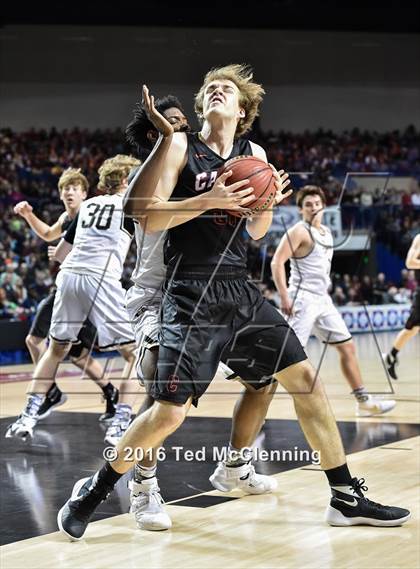 Thumbnail 1 in Bentonville vs. Cabot (AAA 7A Final) photogallery.