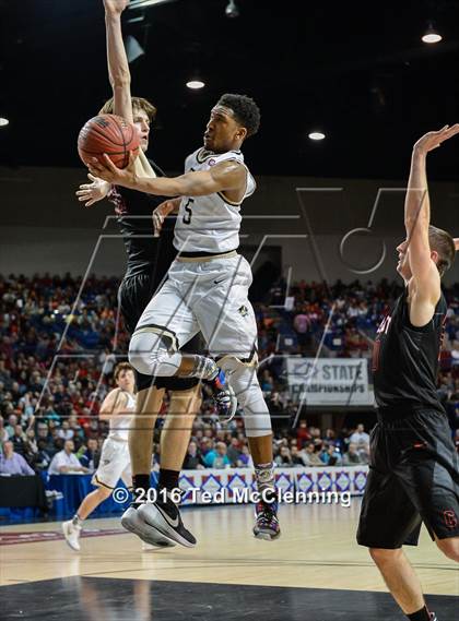 Thumbnail 1 in Bentonville vs. Cabot (AAA 7A Final) photogallery.