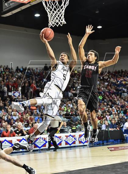 Thumbnail 2 in Bentonville vs. Cabot (AAA 7A Final) photogallery.