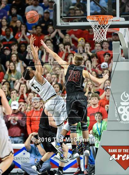 Thumbnail 3 in Bentonville vs. Cabot (AAA 7A Final) photogallery.