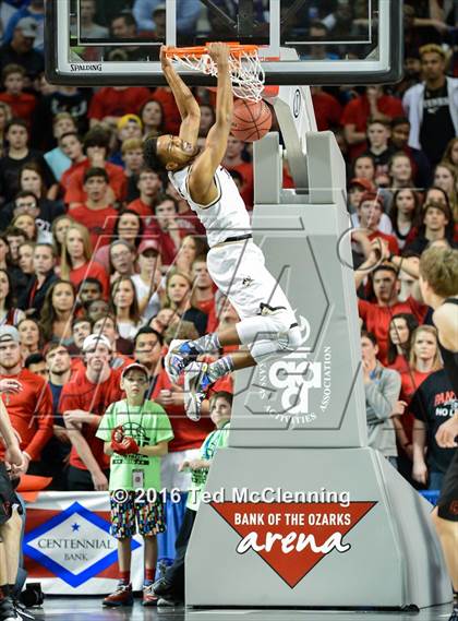 Thumbnail 2 in Bentonville vs. Cabot (AAA 7A Final) photogallery.