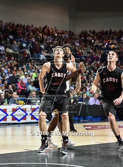 Thumbnail 1 in Bentonville vs. Cabot (AAA 7A Final) photogallery.