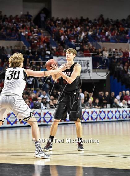 Thumbnail 2 in Bentonville vs. Cabot (AAA 7A Final) photogallery.
