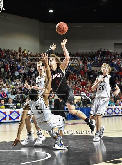 Thumbnail 2 in Bentonville vs. Cabot (AAA 7A Final) photogallery.
