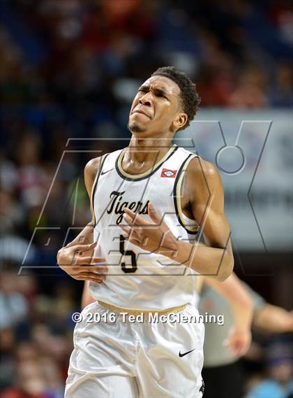 Thumbnail 2 in Bentonville vs. Cabot (AAA 7A Final) photogallery.