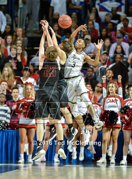 Thumbnail 2 in Bentonville vs. Cabot (AAA 7A Final) photogallery.