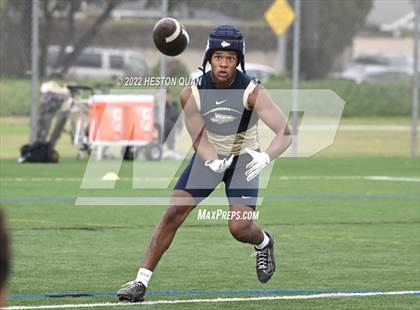 Thumbnail 2 in St. John Bosco vs. Los Alamitos (Battle At The Beach) photogallery.