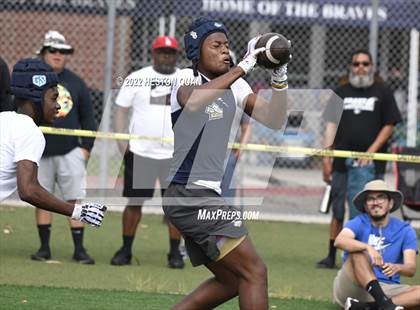 Thumbnail 2 in St. John Bosco vs. Los Alamitos (Battle At The Beach) photogallery.