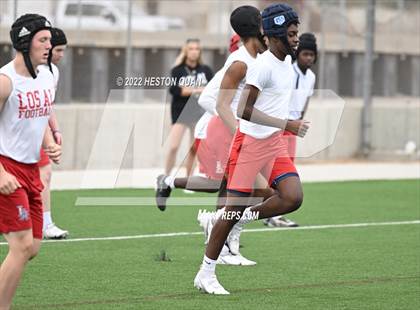 Thumbnail 3 in St. John Bosco vs. Los Alamitos (Battle At The Beach) photogallery.