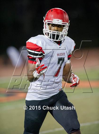 Thumbnail 2 in Redlands East Valley vs. St. Bonaventure photogallery.