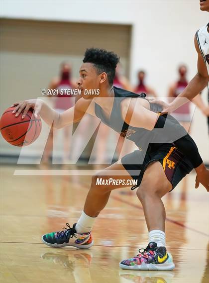 Thumbnail 2 in Mountain Pointe @ Perry (AIA 6A Quarterfinals) photogallery.