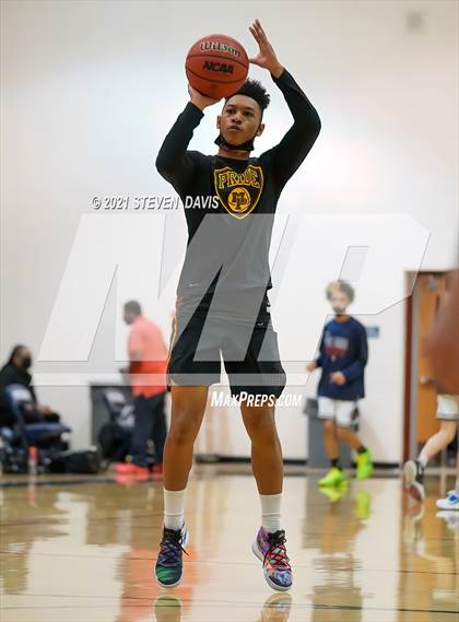 Thumbnail 3 in Mountain Pointe @ Perry (AIA 6A Quarterfinals) photogallery.