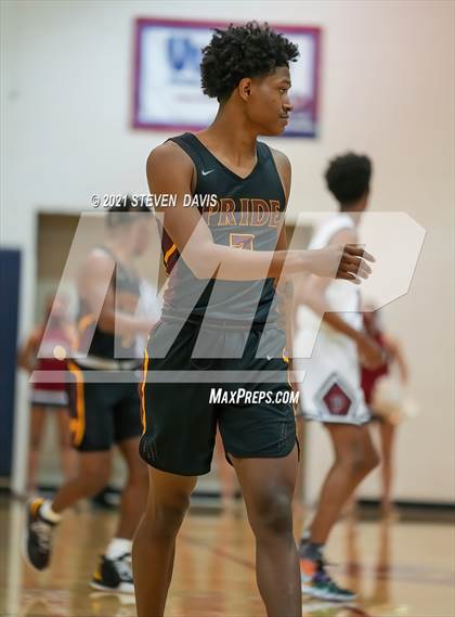 Thumbnail 2 in Mountain Pointe @ Perry (AIA 6A Quarterfinals) photogallery.