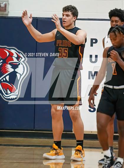 Thumbnail 1 in Mountain Pointe @ Perry (AIA 6A Quarterfinals) photogallery.