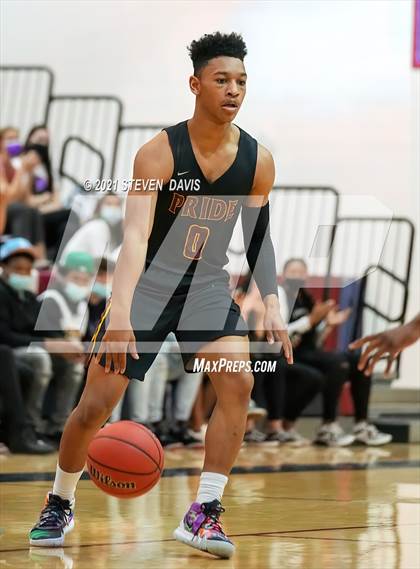 Thumbnail 3 in Mountain Pointe @ Perry (AIA 6A Quarterfinals) photogallery.
