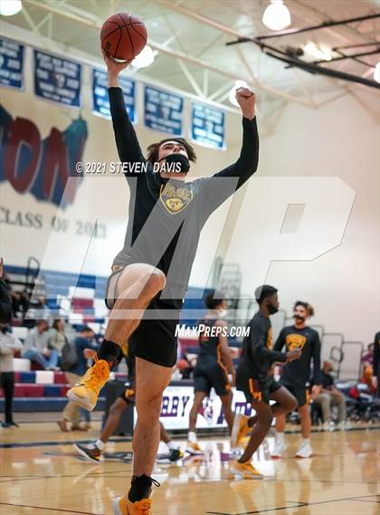 Thumbnail 1 in Mountain Pointe @ Perry (AIA 6A Quarterfinals) photogallery.