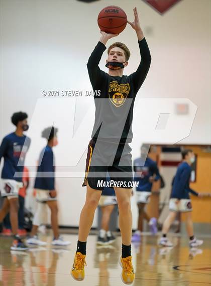 Thumbnail 2 in Mountain Pointe @ Perry (AIA 6A Quarterfinals) photogallery.