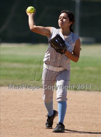 Thumbnail 1 in Montclair @ Don Lugo photogallery.
