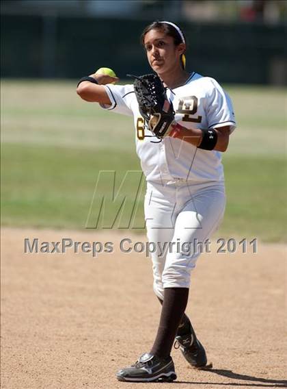 Thumbnail 3 in Montclair @ Don Lugo photogallery.