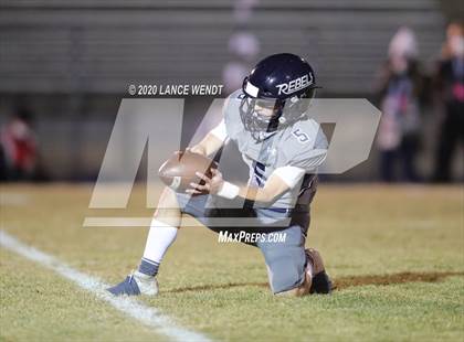 Thumbnail 3 in Pomona @ Columbine photogallery.