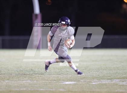 Thumbnail 3 in Pomona @ Columbine photogallery.