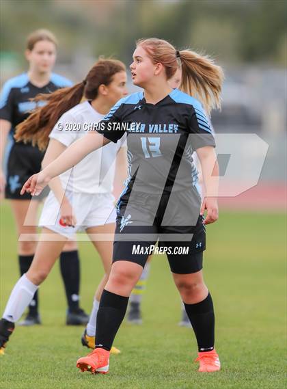 Thumbnail 2 in Deer Valley vs Bradshaw Mountain photogallery.
