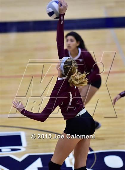 Thumbnail 2 in Highlands vs Brackenridge photogallery.