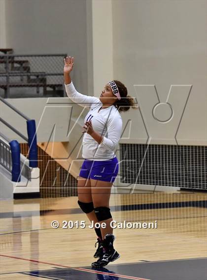 Thumbnail 1 in Highlands vs Brackenridge photogallery.