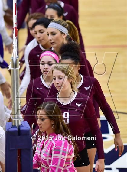 Thumbnail 1 in Highlands vs Brackenridge photogallery.