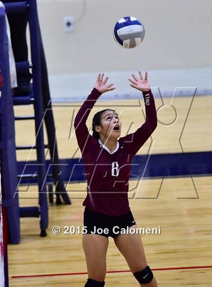 Thumbnail 1 in Highlands vs Brackenridge photogallery.