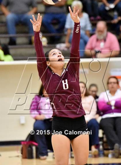 Thumbnail 1 in Highlands vs Brackenridge photogallery.