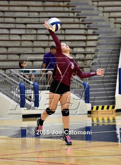 Thumbnail 2 in Highlands vs Brackenridge photogallery.