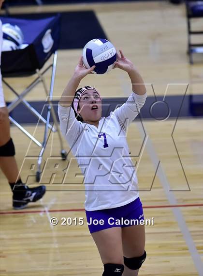 Thumbnail 1 in Highlands vs Brackenridge photogallery.
