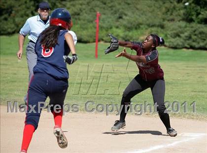 Thumbnail 3 in Torrance vs. Marymount (El Segundo Tournament) photogallery.