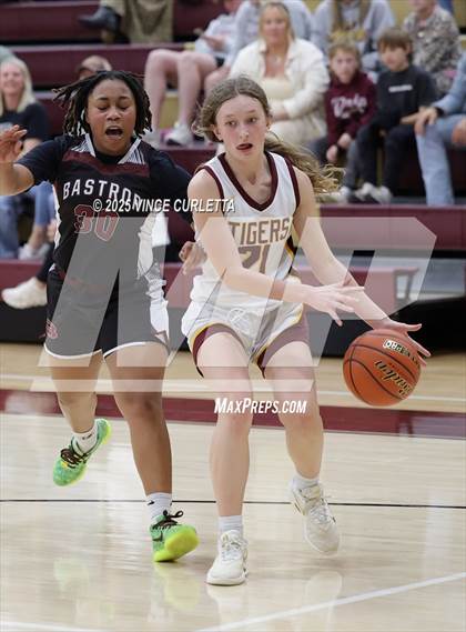 Thumbnail 3 in JV: Bastrop @ Dripping Springs photogallery.