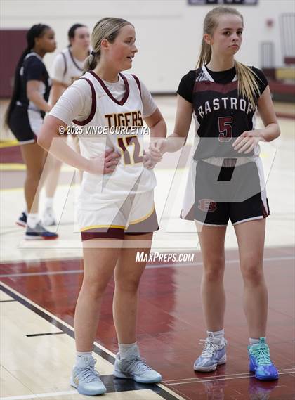 Thumbnail 1 in JV: Bastrop @ Dripping Springs photogallery.