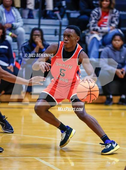 Thumbnail 2 in McDonough vs. North Cobb (Lemon Street Classic) photogallery.