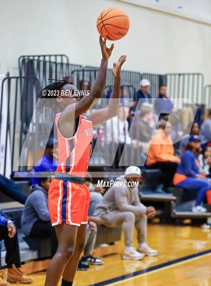 Thumbnail 1 in McDonough vs. North Cobb (Lemon Street Classic) photogallery.