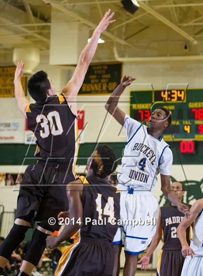 Thumbnail 3 in Marcos de Niza vs Buckeye (Horizon Invitational) photogallery.