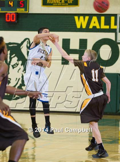 Thumbnail 2 in Marcos de Niza vs Buckeye (Horizon Invitational) photogallery.