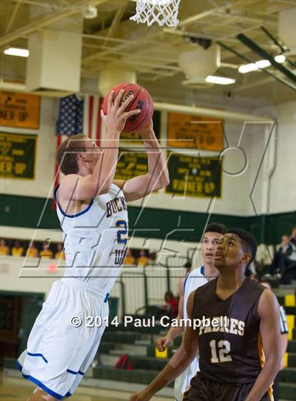 Thumbnail 2 in Marcos de Niza vs Buckeye (Horizon Invitational) photogallery.
