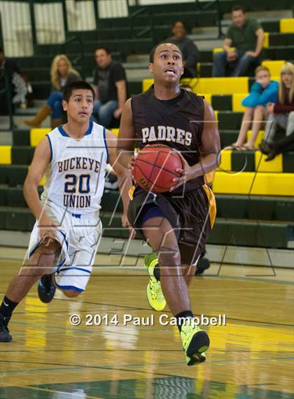 Thumbnail 2 in Marcos de Niza vs Buckeye (Horizon Invitational) photogallery.