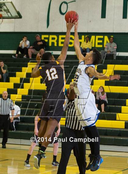 Thumbnail 1 in Marcos de Niza vs Buckeye (Horizon Invitational) photogallery.