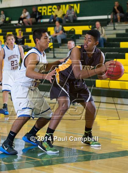Thumbnail 1 in Marcos de Niza vs Buckeye (Horizon Invitational) photogallery.
