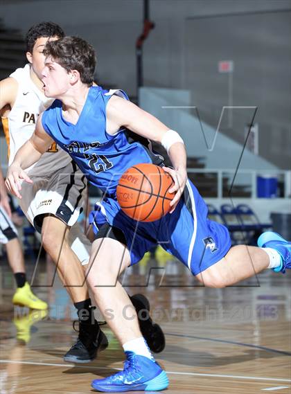 Thumbnail 2 in Katy Taylor vs. Klein Oak (McDonald's Texas Invitational) photogallery.